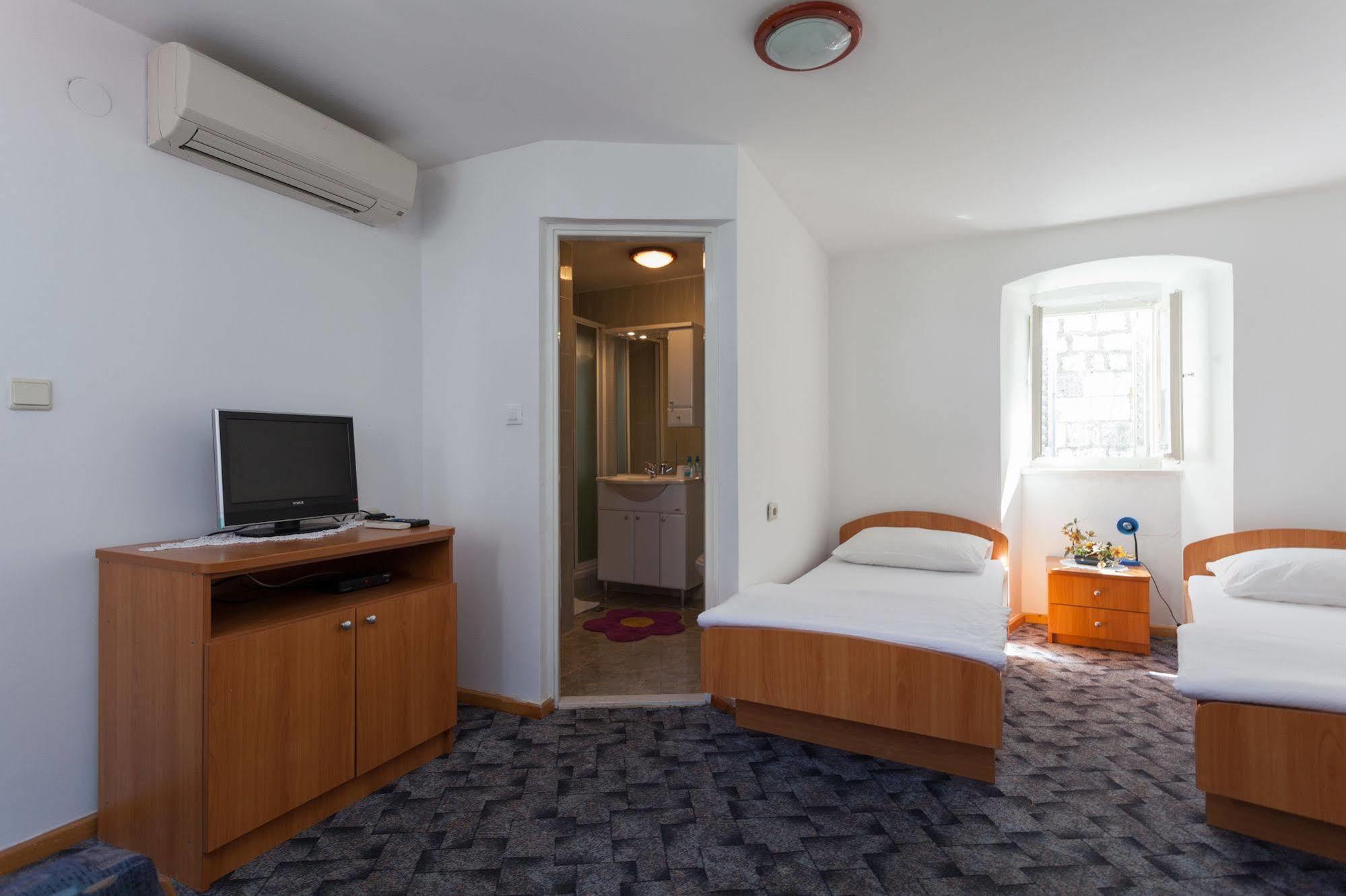 X-Rooms Dubrovnik Bagian luar foto
